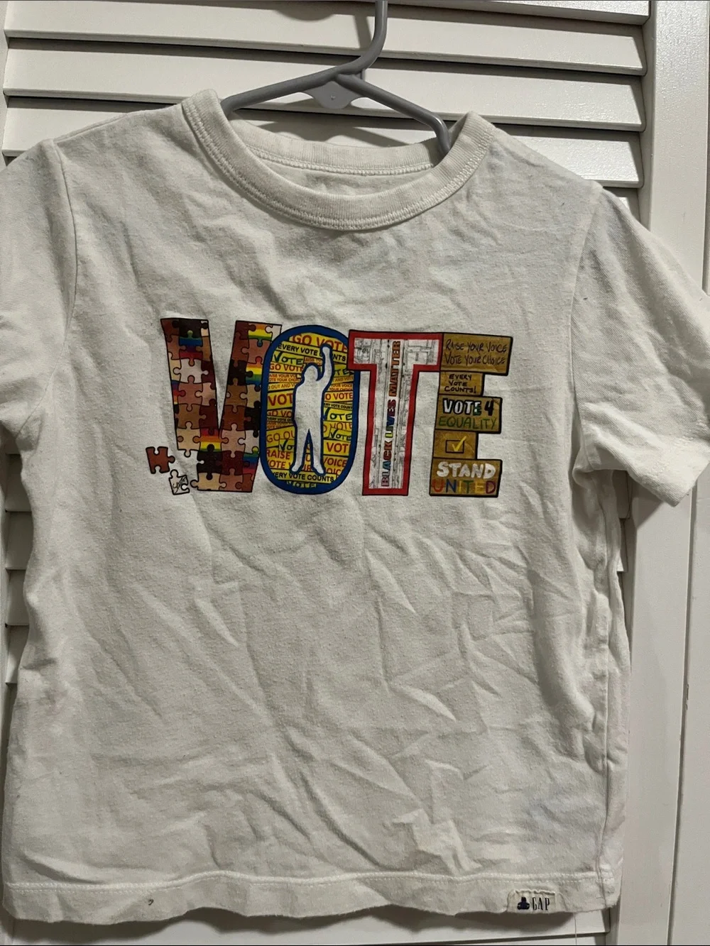 GAP White 'VOTE' Graphic Tee
